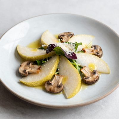 Carpaccio di funghi e pere