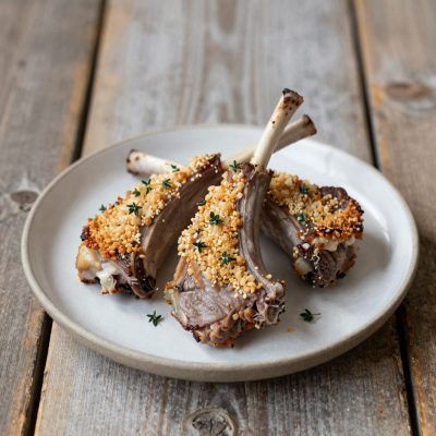 Carré di agnello al timo fresco