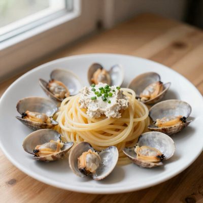Spaghetti con Paté di Olive e Vongole veraci